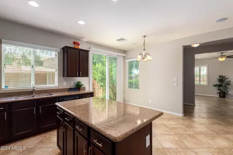 2099 S Olympic Dr, Gilbert, AZ 85295 photo 7