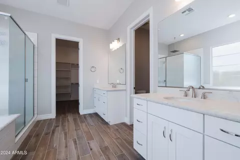 1239 E Jude Ln, Gilbert, AZ 85298 photo 16