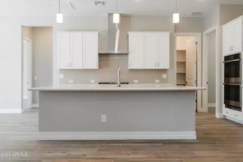 1239 E Jude Ln, Gilbert, AZ 85298 photo 5