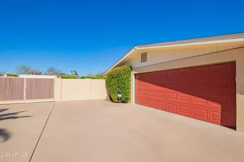 Exterior - 1942 E Glencove St, Mesa, AZ 85203 photo 8 of 12
