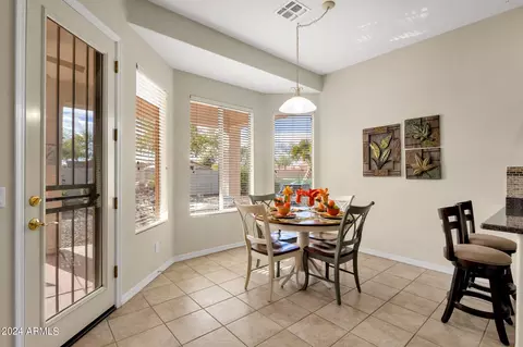 4461 E Walnut Rd, Gilbert, AZ 85298 photo 7