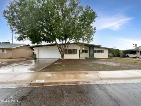 Exterior - 725 E Wesleyan Dr, Tempe, AZ 85282 photo 6 of 6