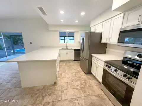 Other - 725 E Wesleyan Dr, Tempe, AZ 85282 photo 7 of 13