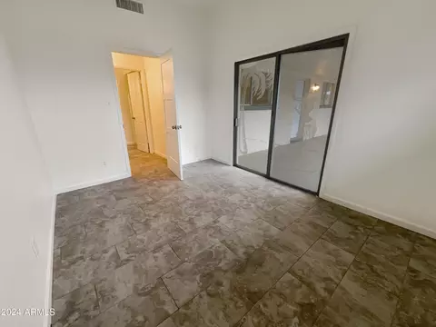 Bedroom - 725 E Wesleyan Dr, Tempe, AZ 85282 photo 2 of 2