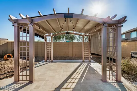 Exterior - 27507 N 19th Dr, Phoenix, AZ 85085 photo 15 of 31