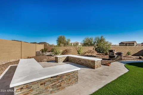 Exterior - 27507 N 19th Dr, Phoenix, AZ 85085 photo 13 of 31