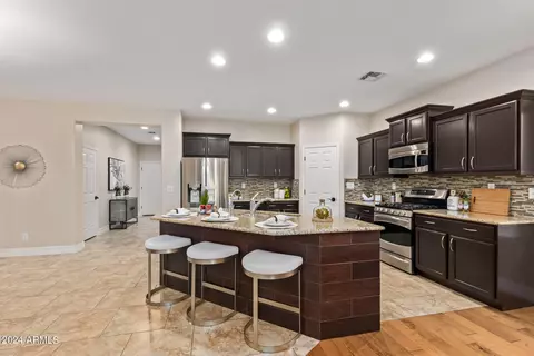 Kitchen - 27507 N 19th Dr, Phoenix, AZ 85085 photo 2 of 7