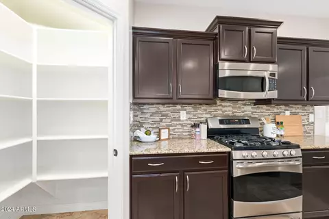 Kitchen - 27507 N 19th Dr, Phoenix, AZ 85085 photo 6 of 7
