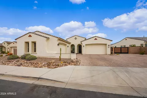 2534 E Thornton Ct, Gilbert, AZ 85297