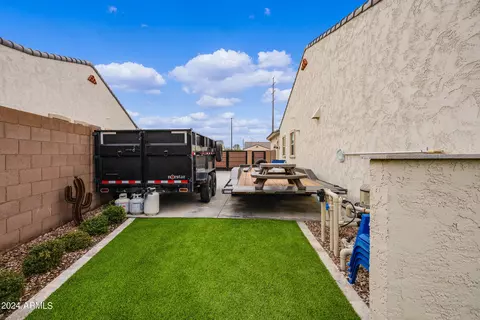 Exterior - 2534 E Thornton Ct, Gilbert, AZ 85297 photo 22 of 28