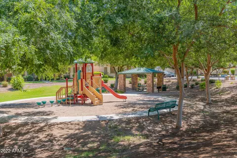 View/Area - 4117 E Tulsa St, Gilbert, AZ 85295 photo 5 of 8