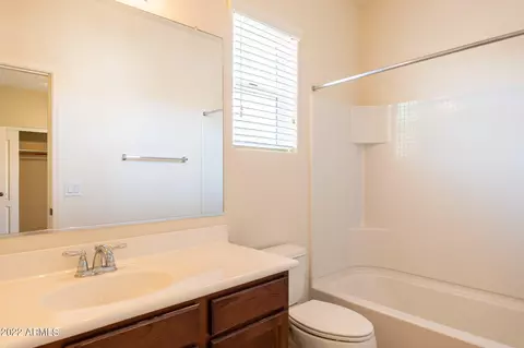 Bath - 4117 E Tulsa St, Gilbert, AZ 85295 photo 7 of 8