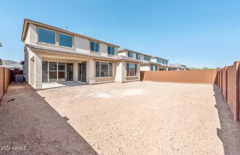 Exterior - 1961 W Bramble Berry Ln, Phoenix, AZ 85085 photo 2 of 16