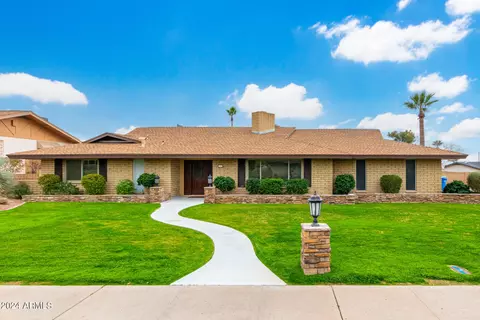 2149 E Lawrence Rd, Phoenix, AZ 85016