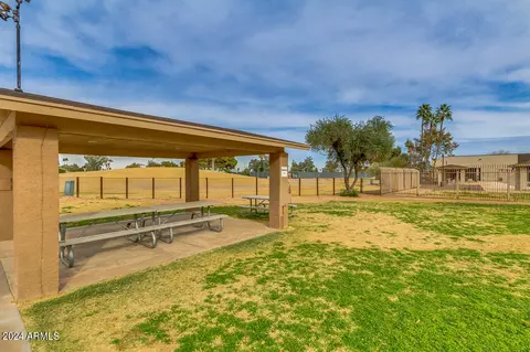 Exterior - 11833 S 44th St, Phoenix, AZ 85044 photo 17 of 29