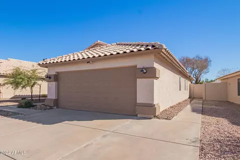 Exterior - 11833 S 44th St, Phoenix, AZ 85044 photo 6 of 29