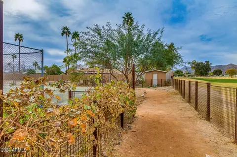 Exterior - 11833 S 44th St, Phoenix, AZ 85044 photo 16 of 29