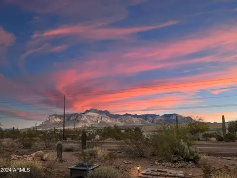 676 S Starr Rd, Apache Junction, AZ 85119 photo 2