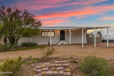 676 S Starr Rd, Apache Junction, AZ 85119