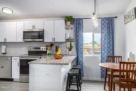 676 S Starr Rd, Apache Junction, AZ 85119 photo 8