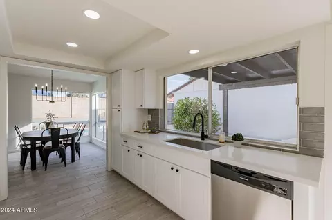 5142 W Purdue Ave, Glendale, AZ 85302