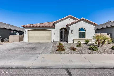 42204 W Almira Ct, Maricopa, AZ 85138
