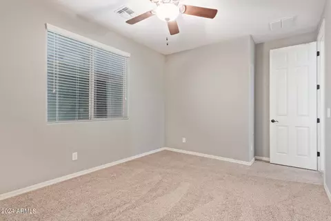 2586 E Tiffany Way, Gilbert, AZ 85298 photo 9
