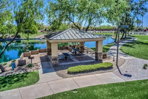2586 E Tiffany Way, Gilbert, AZ 85298 photo 22