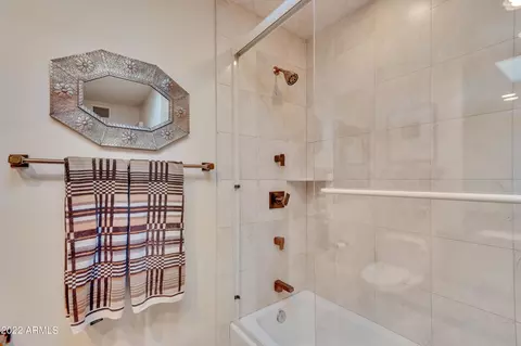 Bath - 3500 E Lincoln Dr #47, Phoenix, AZ 85018 photo 4 of 6
