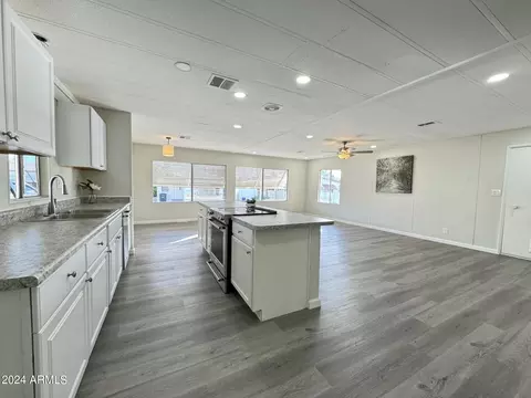 2401 W Southern Ave #187, Tempe, AZ 85282