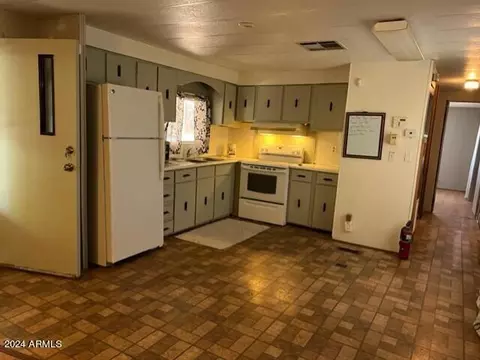 2065 E Villa Rita Dr, Phoenix, AZ 85022 photo 16