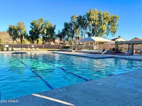 Exterior - 4310 E Graythorn Ave, Phoenix, AZ 85044 photo 5 of 9