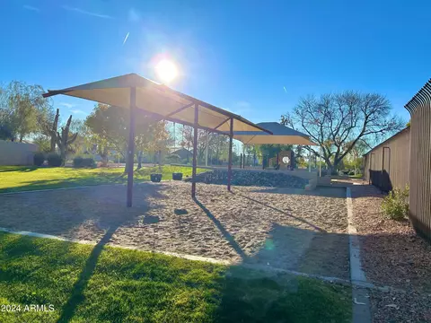 View/Area - 4310 E Graythorn Ave, Phoenix, AZ 85044 photo 5 of 5