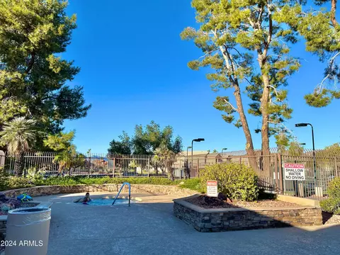 Exterior - 4310 E Graythorn Ave, Phoenix, AZ 85044 photo 6 of 9