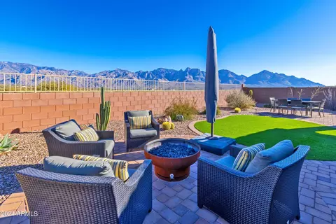 12728 N Lauterbrunnen Ln, Tucson, AZ 85755