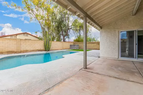 2102 E Gelding Dr, Phoenix, AZ 85022 photo 26