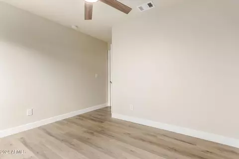 2102 E Gelding Dr, Phoenix, AZ 85022 photo 23