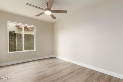 2102 E Gelding Dr, Phoenix, AZ 85022 photo 18