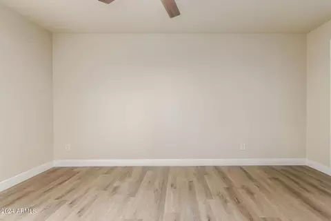 2102 E Gelding Dr, Phoenix, AZ 85022 photo 15