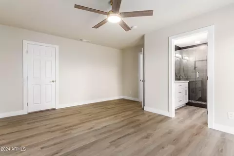 2102 E Gelding Dr, Phoenix, AZ 85022 photo 14