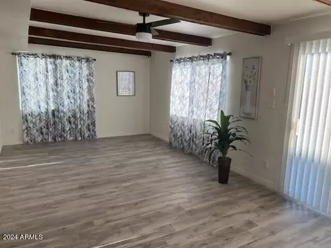 Living - 7648 N 18th Ave, Phoenix, AZ 85021 photo 1 of 1
