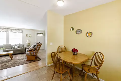 11206 E Boulder Dr, Apache Junction, AZ 85120 photo 9