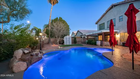 Exterior - 1836 E Aspen Way, Gilbert, AZ 85234 photo 15 of 29