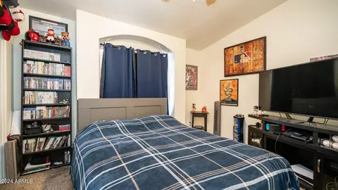 Bedroom - 1836 E Aspen Way, Gilbert, AZ 85234 photo 5 of 6