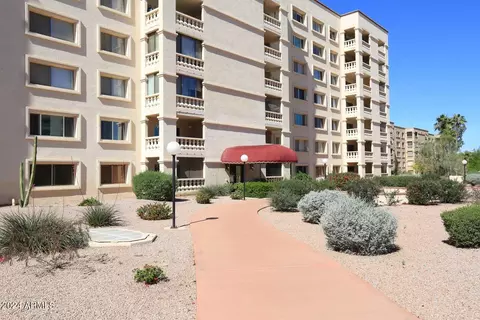 7830 E Camelback Rd #511, Scottsdale, AZ 85251