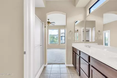 3131 E Legacy Dr #2121, Phoenix, AZ 85042 photo 9
