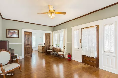 Living - 512 E Vista St, Bisbee, AZ 85603 photo 2 of 6