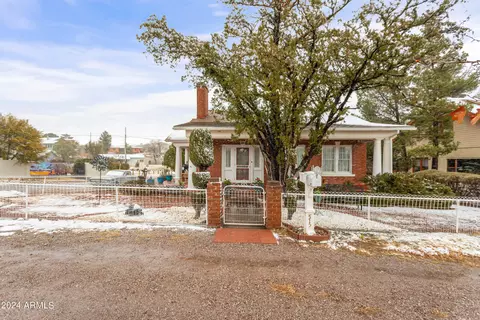 View/Area - 512 E Vista St, Bisbee, AZ 85603 photo 4 of 5