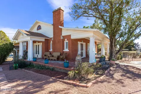 512 E Vista St, Bisbee, AZ 85603