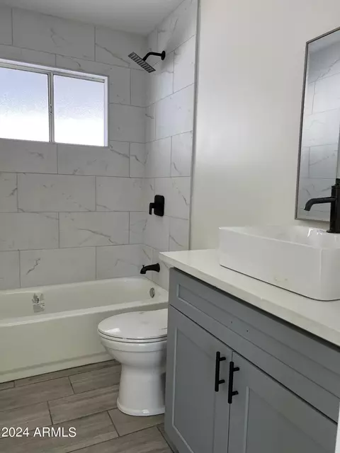 Bath - 1216 E 6th Ave, Mesa, AZ 85204 photo 6 of 6